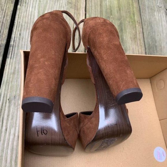 Never Worn! 🎉HP🎉Stuart Weitzman Hijinx Suede Platform Sandal - Picture 13 of 16